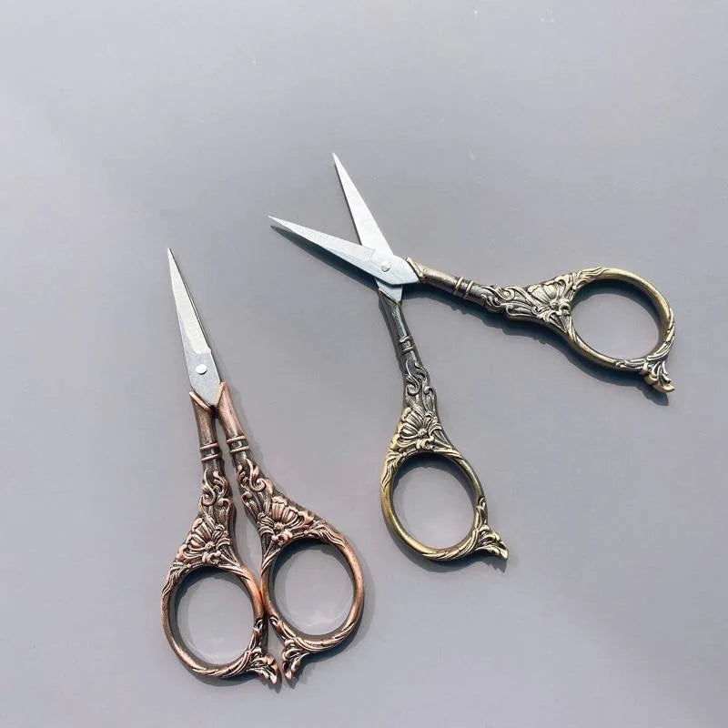 Vintage Embroidery Retro Dressmaker Shears