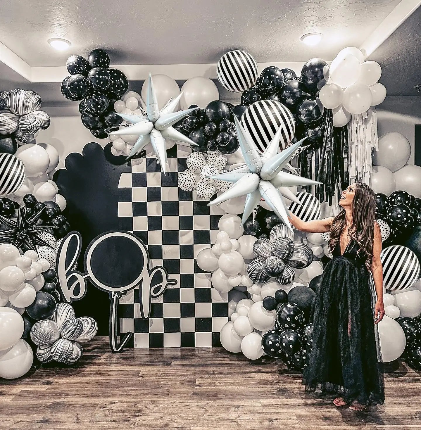 Black and White Agate Latex Balloon Chain Explosion Star