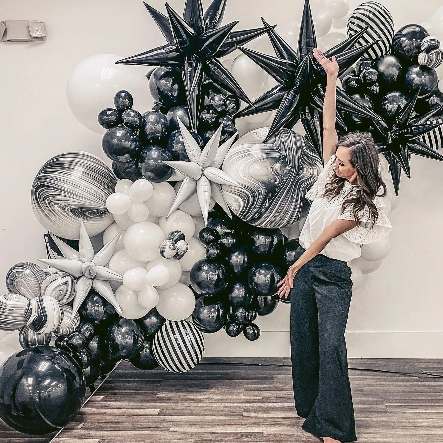 Black and White Agate Latex Balloon Chain Explosion Star