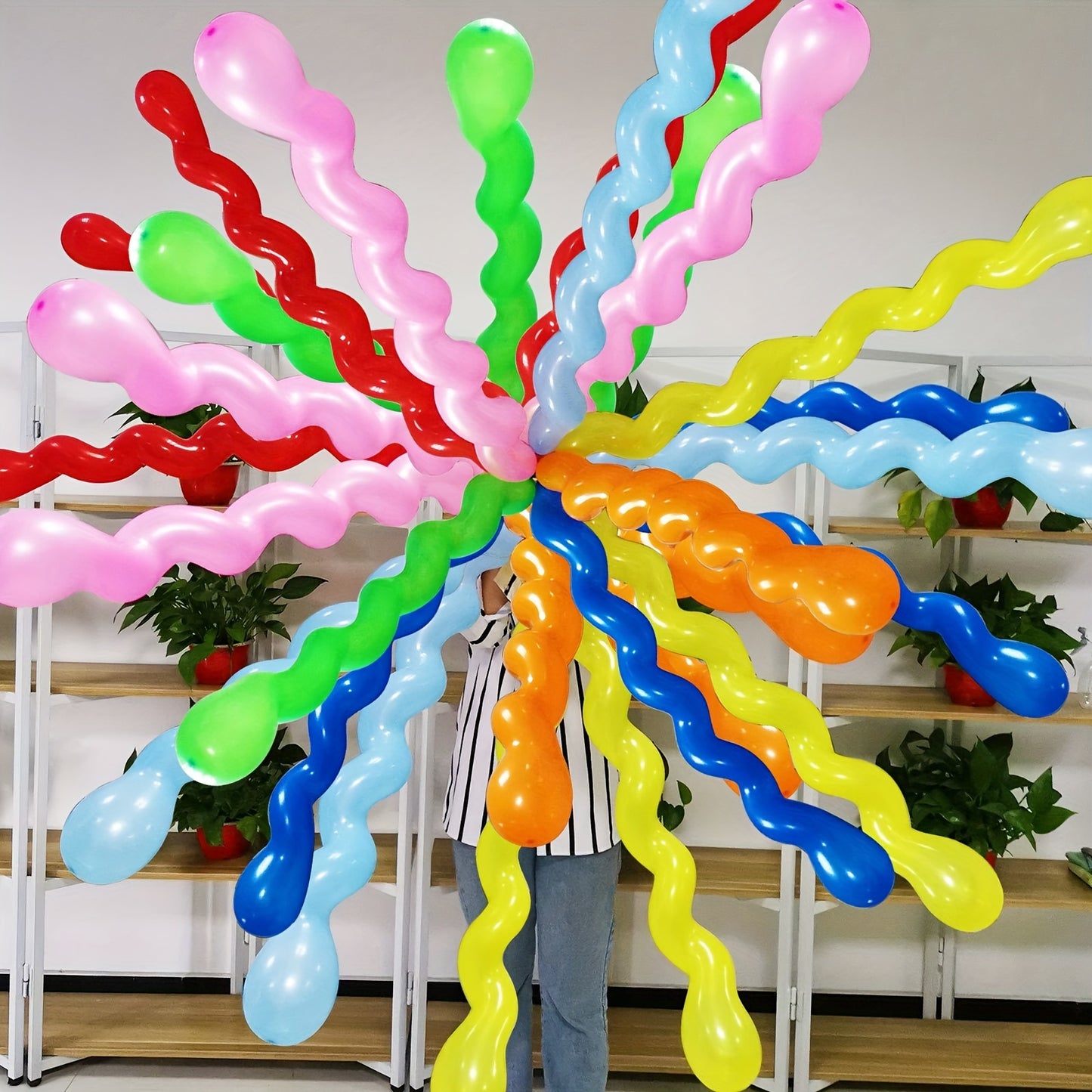 100 Pcs Count 40 Inches Latex Spiral Long Balloons